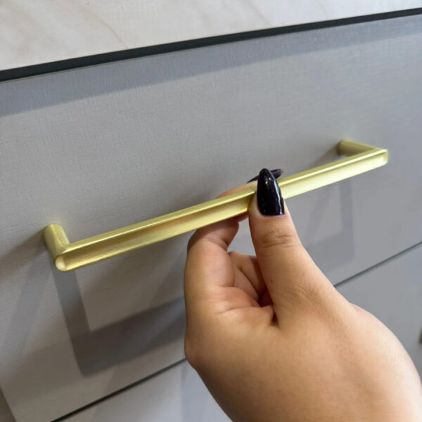 puxador móveis córdova wood carvalho 160mm renna 3.650.9024 puxador móveis córdova wood carvalho 160mm renna 3.650.9024